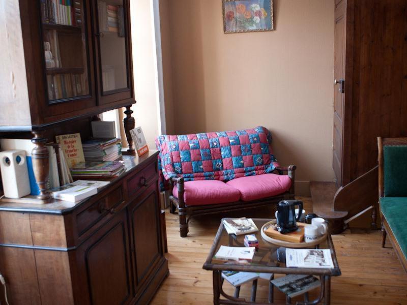 Le Relais Du Passe-Heures Cenans ภายนอก รูปภาพ